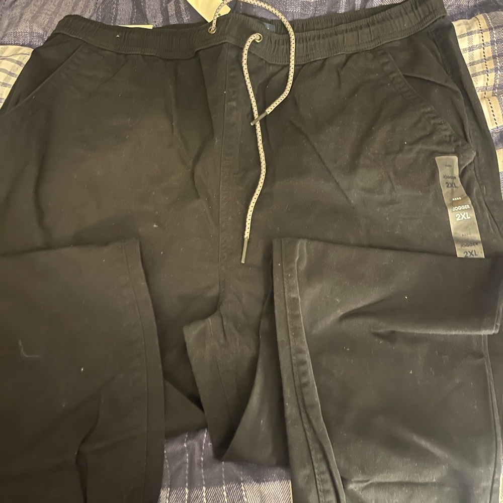 Men’s joggers